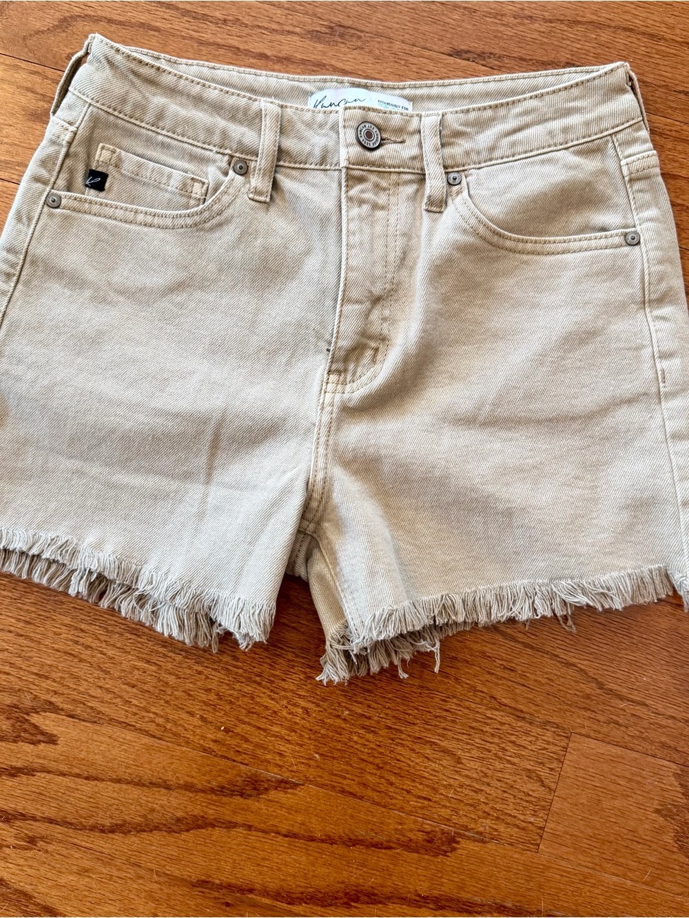 KanCan High-Waist Frayed Hem Shorts in Tan - Picture 3 of 5